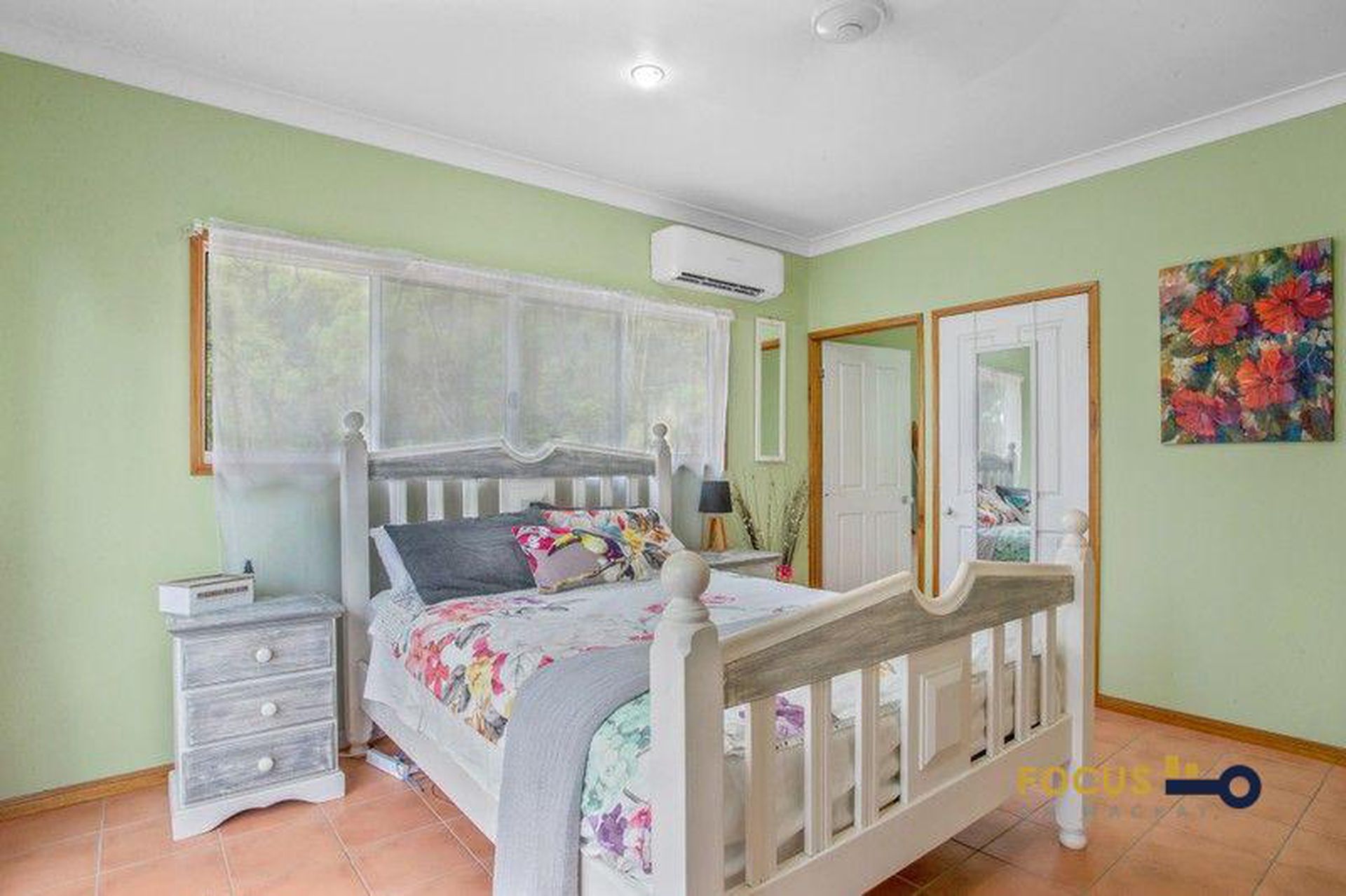 14 Sturgeon Street, Ball Bay