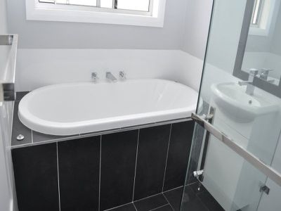 12B Joan Avenue, Warilla