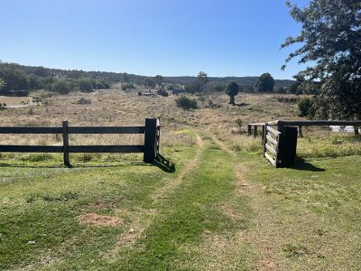 39 Burtons Road, Kingaroy