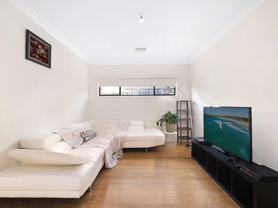 10 Jeffrey Street, Wilton