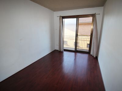 3 / 16 Hurry Crescent, Warrawong