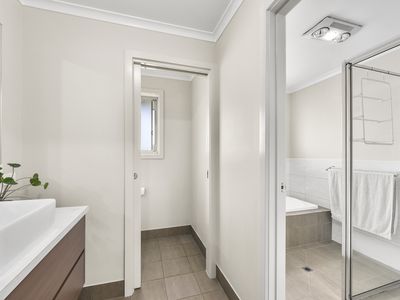 42 Hakea Drive, Millicent