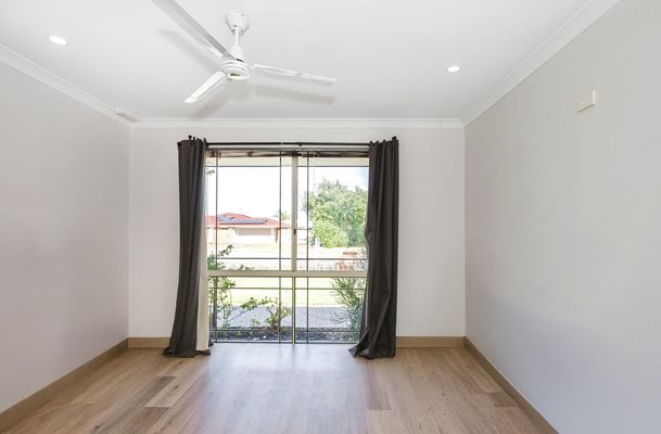 71 The Avenue, Warnbro