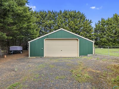 33 King William Court, Wallan