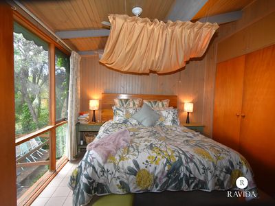 18 Priory Lane, Beechworth