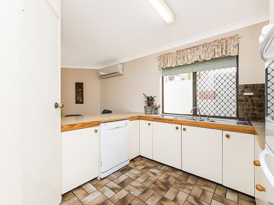 12B Woodall Ramble, Booragoon