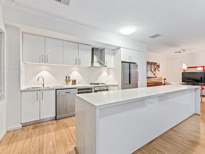 63 / 22 Nile Street, East Perth