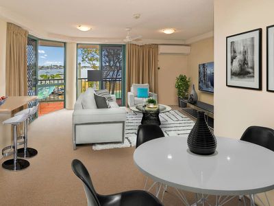 10 / 104 River Esplanade, Mooloolaba