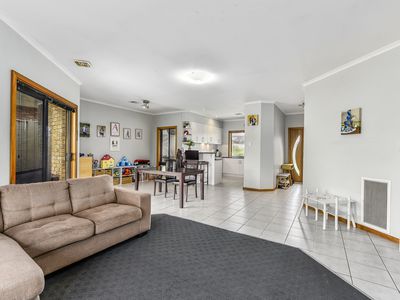 37 Umpherston Street, Mount Gambier