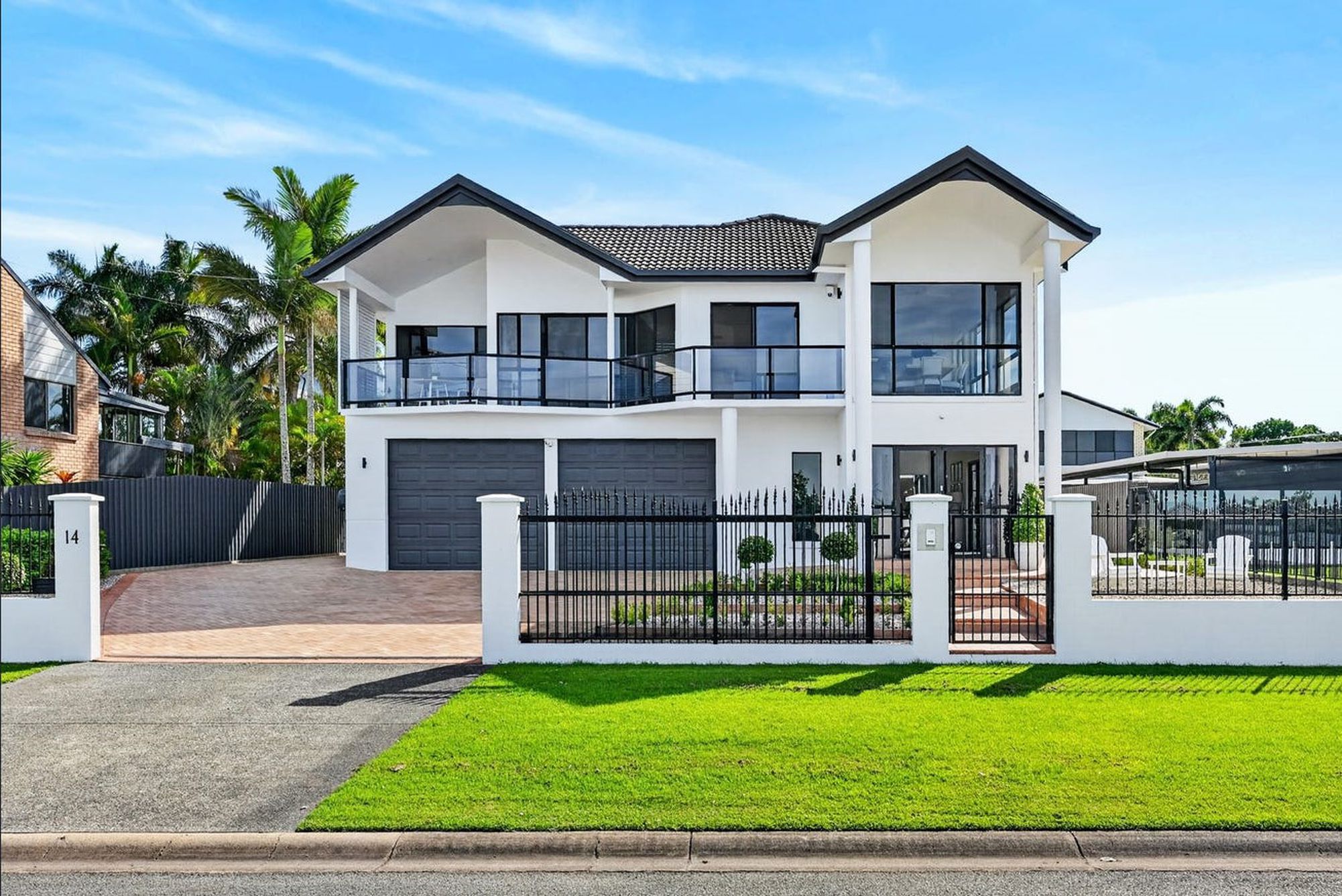 14 Pool Street, Hope Island