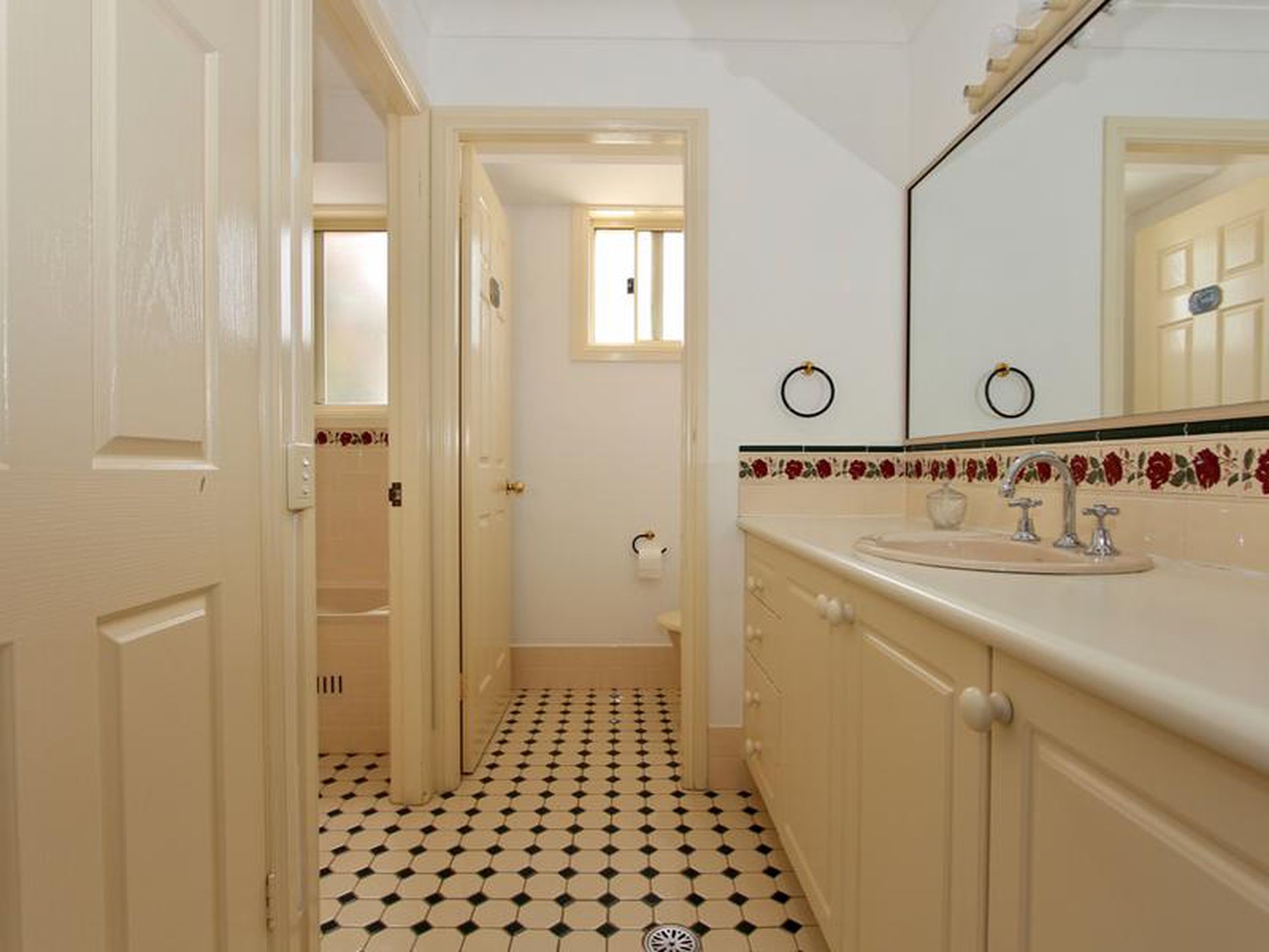 13 Richardson Street, Windradyne