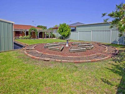 32 Barcoo Circuit, Albion Park