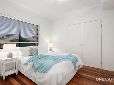 192 Lakeside Avenue, Springfield Lakes