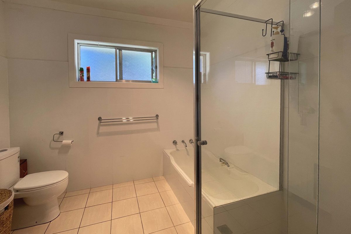 7 East Combined Street, Wingham