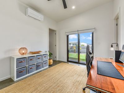 18 Mabel Street, Beachport