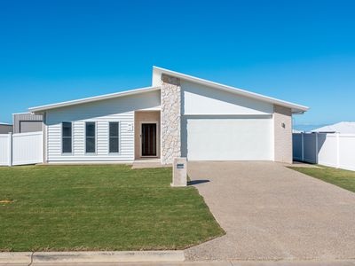 99 Logan Road, Innes Park