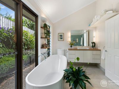 13 Goondooloo Drive, Ocean Shores