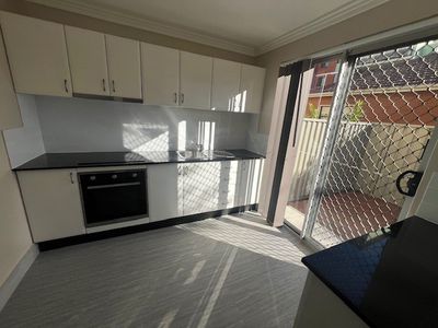 1 / 61 Lachlan Street, Warwick Farm