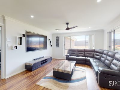 12 Fjord Court, Dubbo
