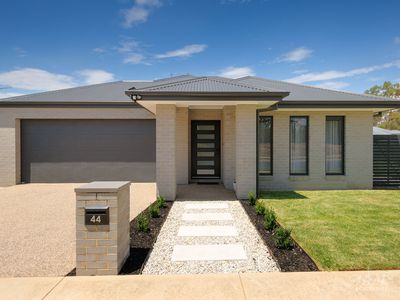 44 CUTHBERT STREET, Killara