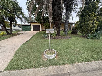 19 Cuthbert Street, Moranbah