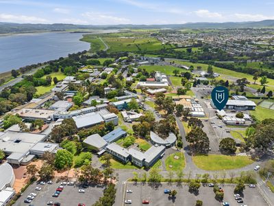 T8 / 75 Newnham Drive, Newnham