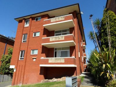 9 / 12 Queen Street, Arncliffe