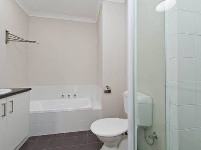 *58C Winchelsea Road, Nollamara