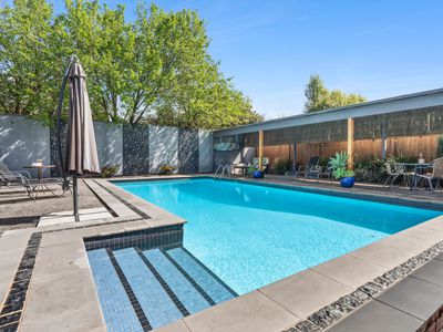 17-19 St Elmo Crescent, Highton