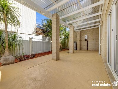 2 / 1604 Ocean Drive, Lake Cathie