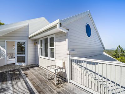 1 Tongarra Drive, Ocean Shores