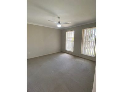 7 Peat Court, Nikenbah