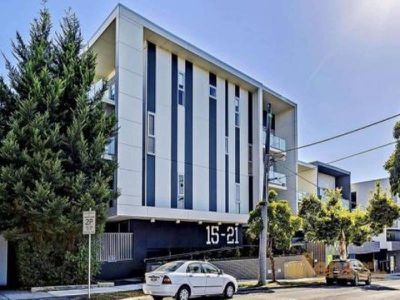 213 / 15-21 Harrow Street, Box Hill