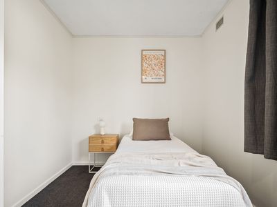 5 Mimosa Place, Youngtown