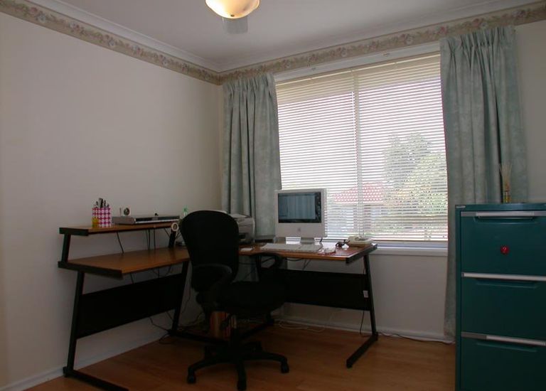 10 Insley Court, Trott Park