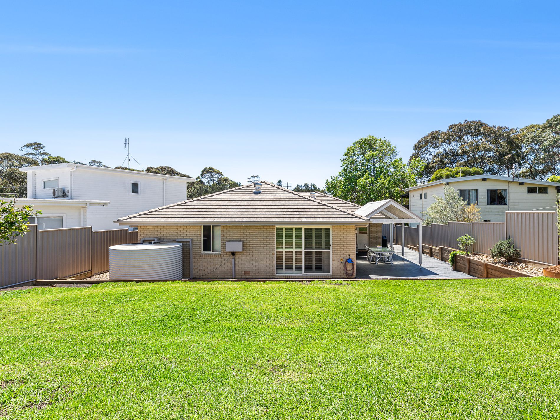 27 Yugura Street, Malua Bay