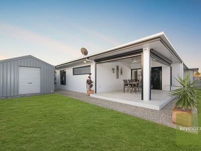 11 Pebblestone Drive, Kirwan