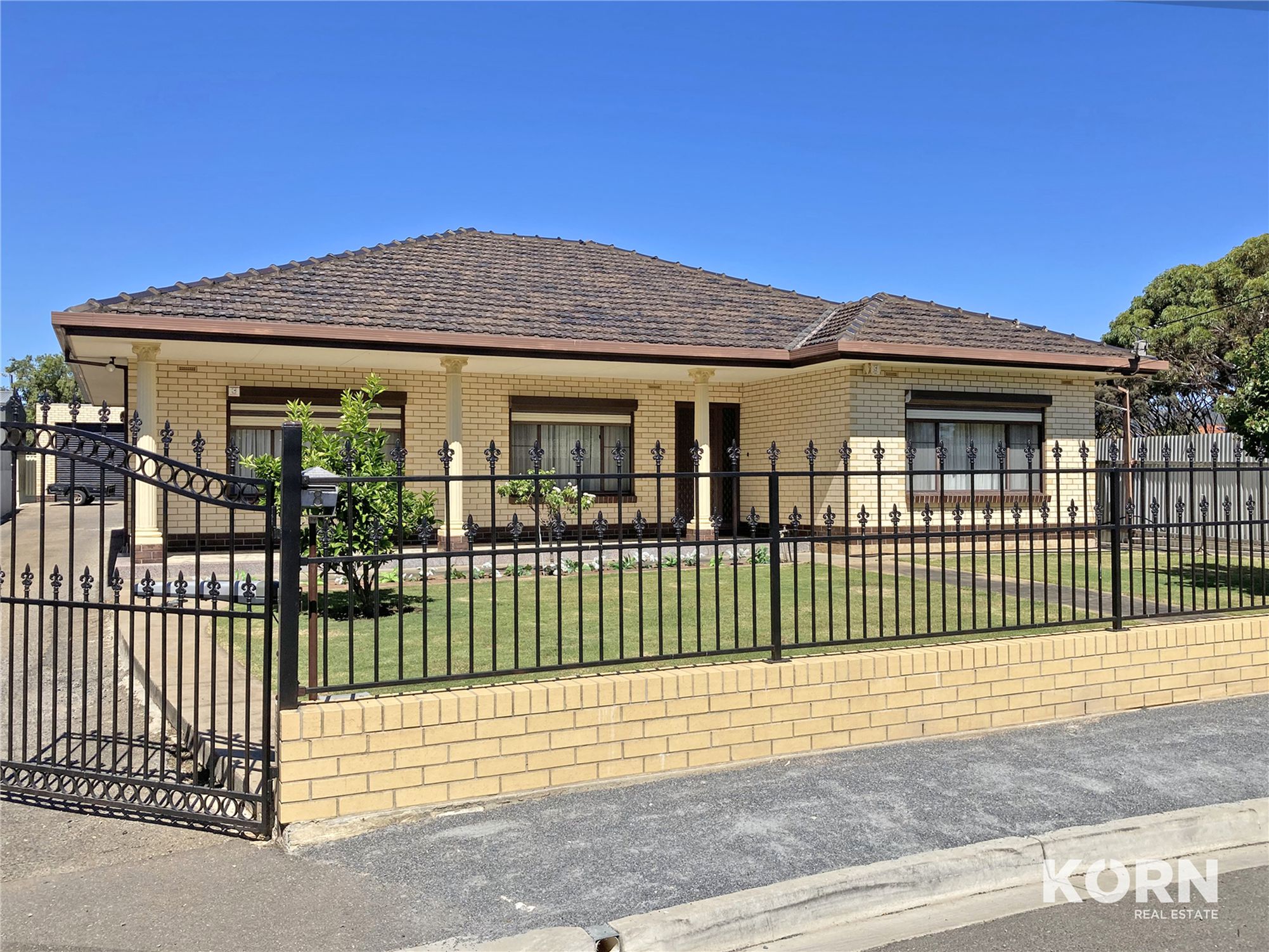 8 Kevin Road, Modbury