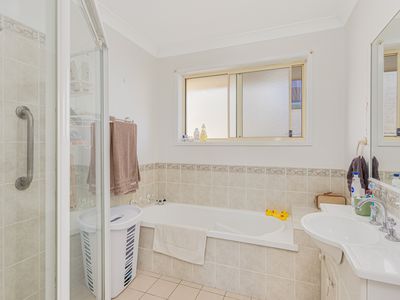 56 Montague Avenue, Kianga