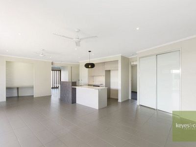 15 Westbrook Drive, Idalia