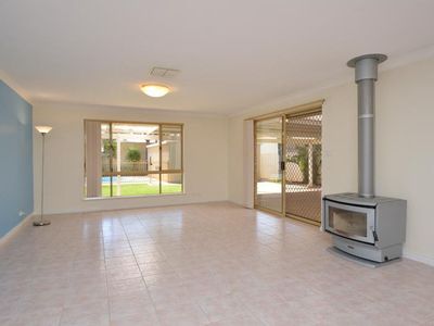 4 Heston Court, Somerville