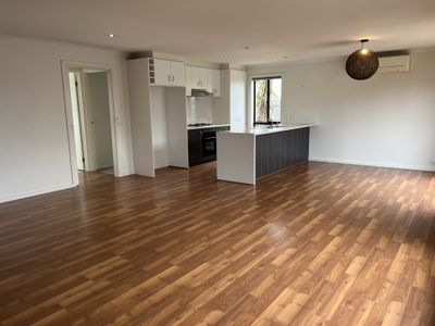 10-11 Viogner Place, Waurn Ponds