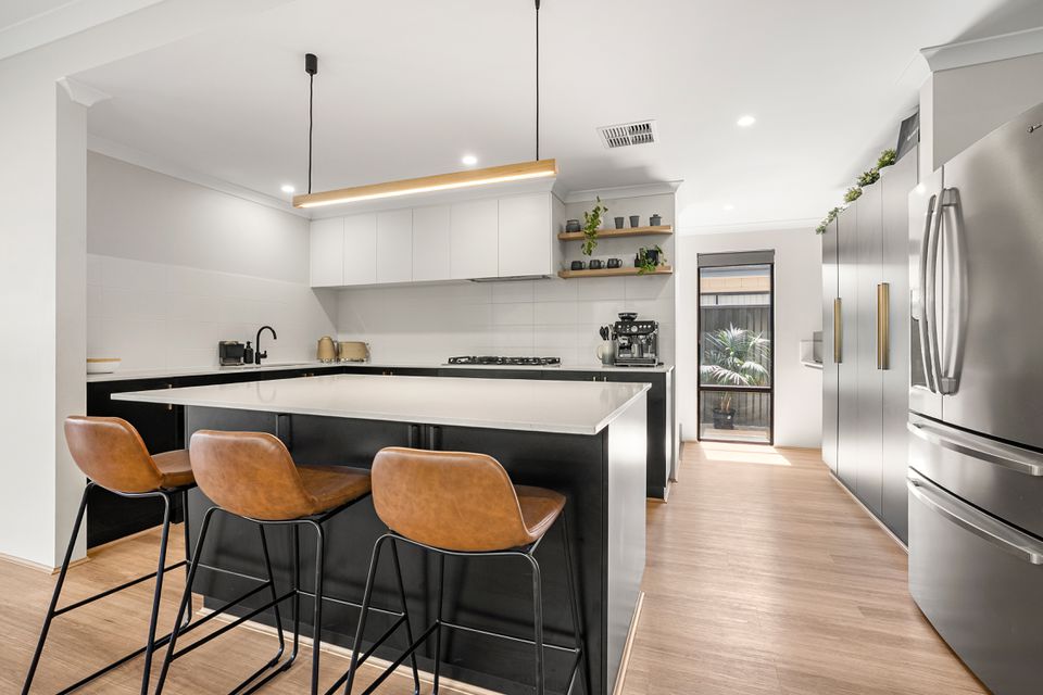 15 Flemington Drive, Baldivis