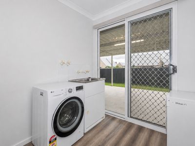 9 Coralie Court, Armadale