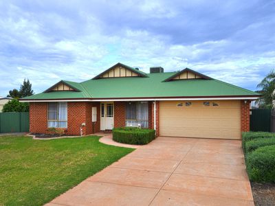 33 Mosconi Circle, Somerville