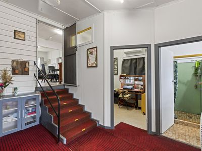 17 Evans Street, Atherton