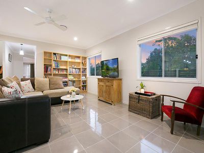 95 Cooper Crescent, Rochedale