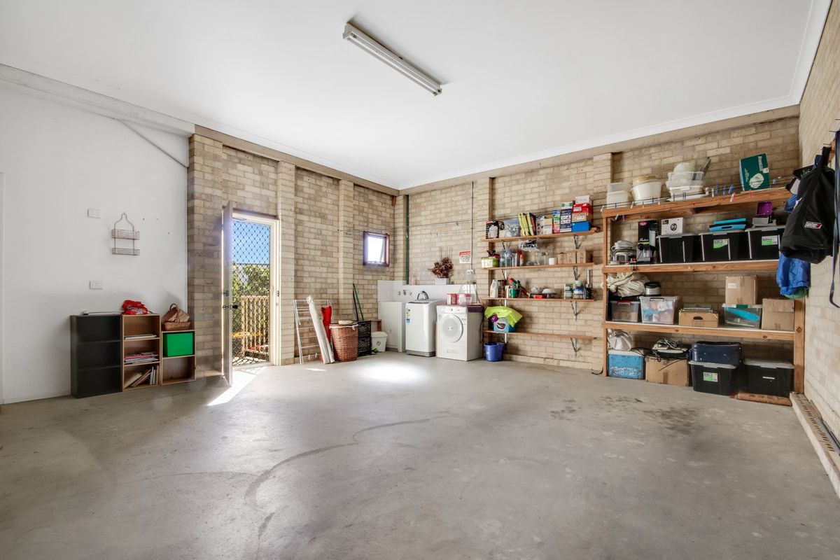 13 / 9 Mort Avenue, Dalmeny