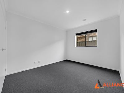 21 Skeleton Avenue, Truganina