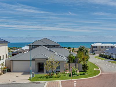 27 Moonlighter Way, Yanchep